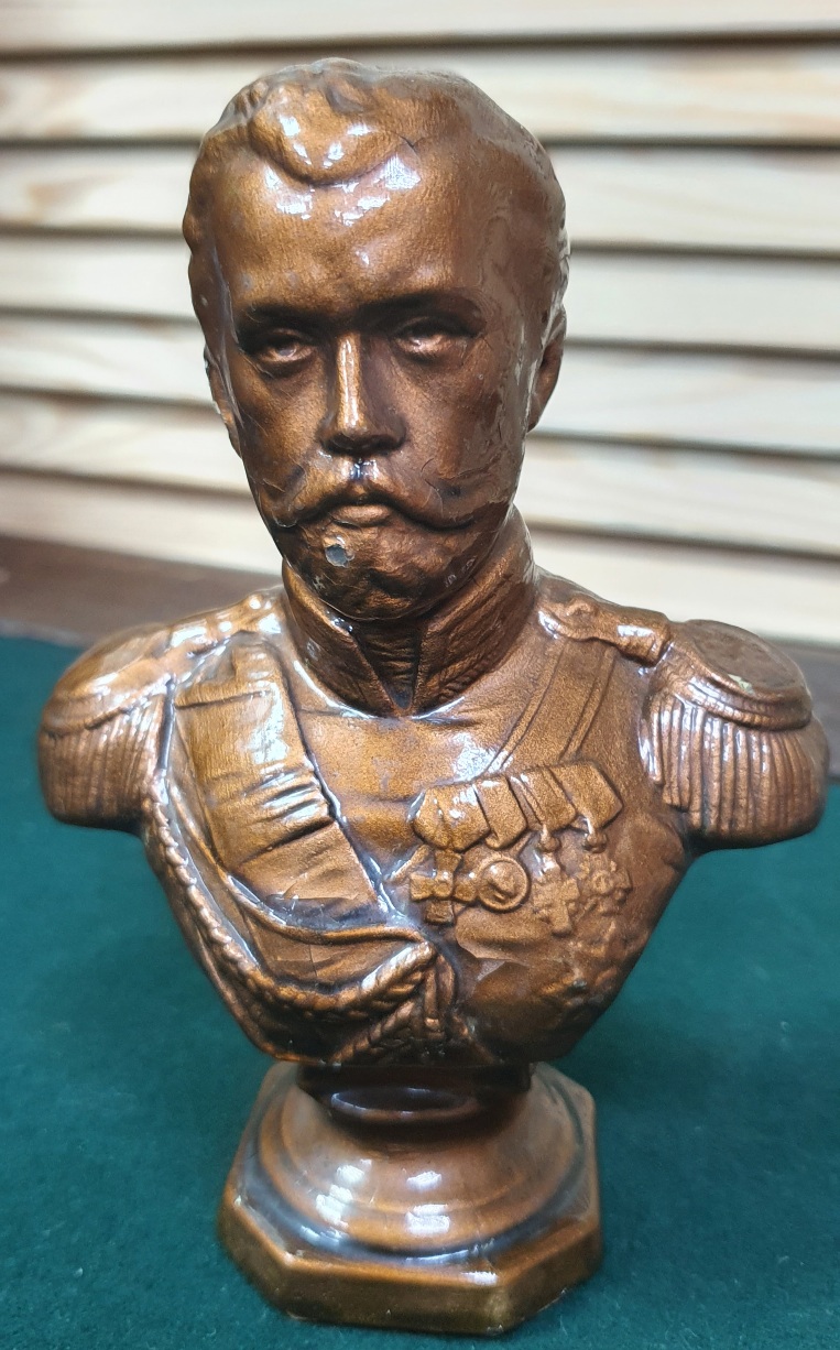 Бюст "Николай II", гипс, лак