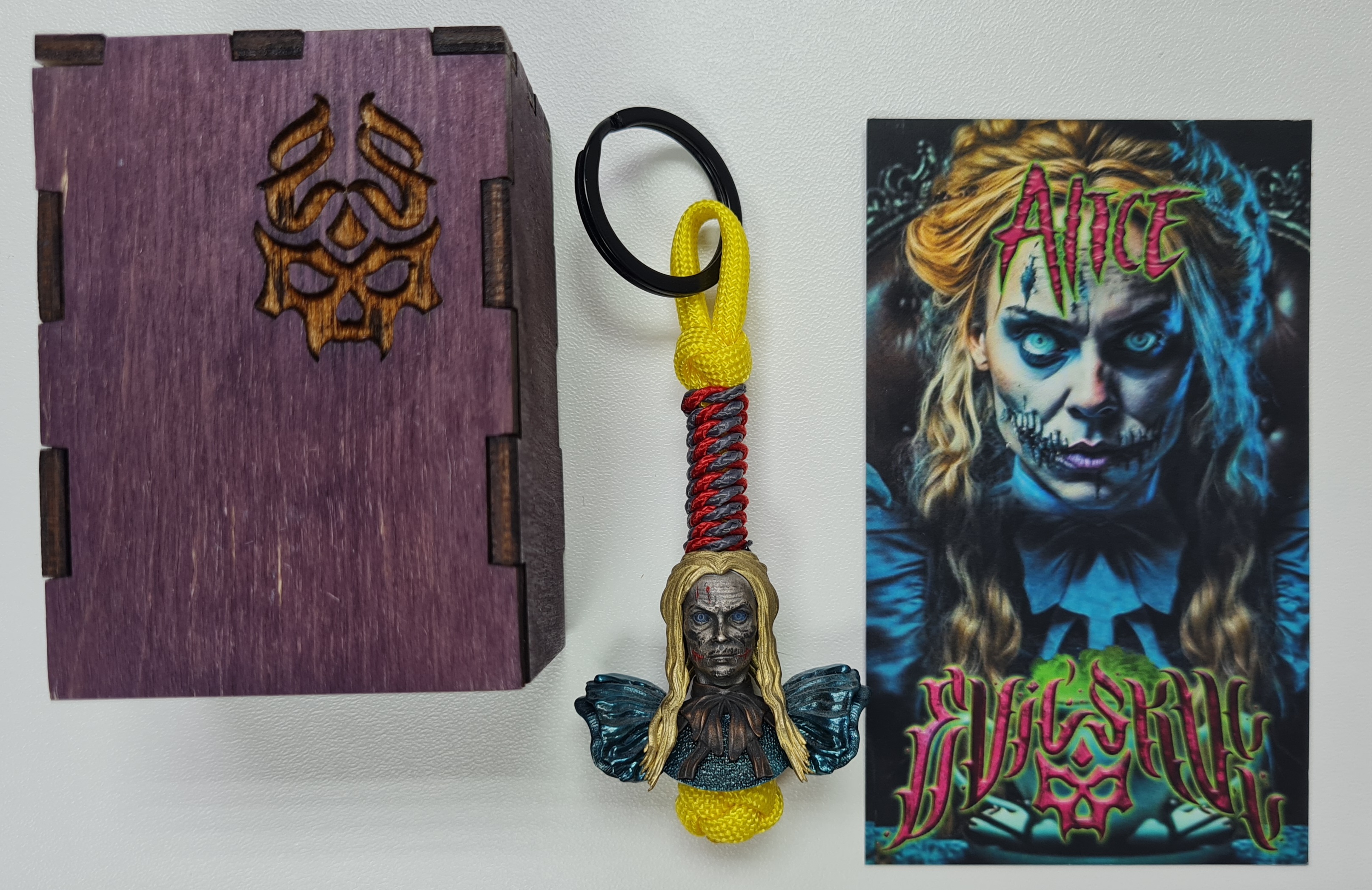 Темлячная бусина Evil skull "Алиса в стране чудес. Алиса" лимитированное издание